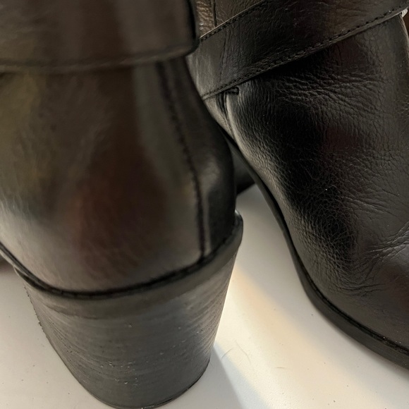 BCBGeneration Heeled Boots - Picture 4 of 8